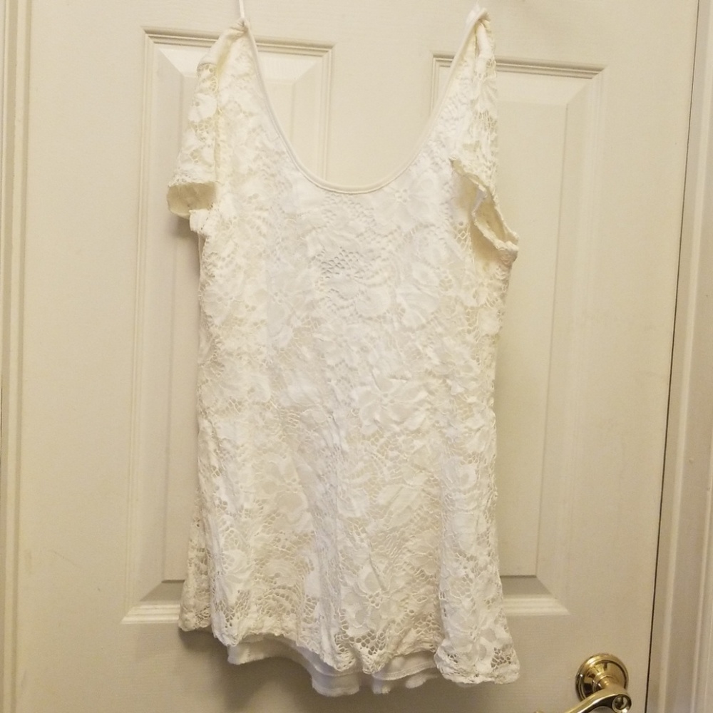Suzy Shier white lace top